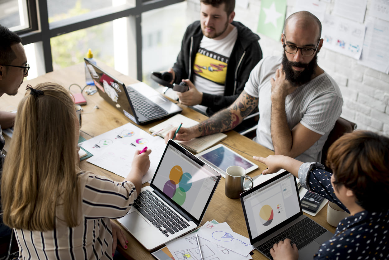 Redes sociales para empresas de servicios